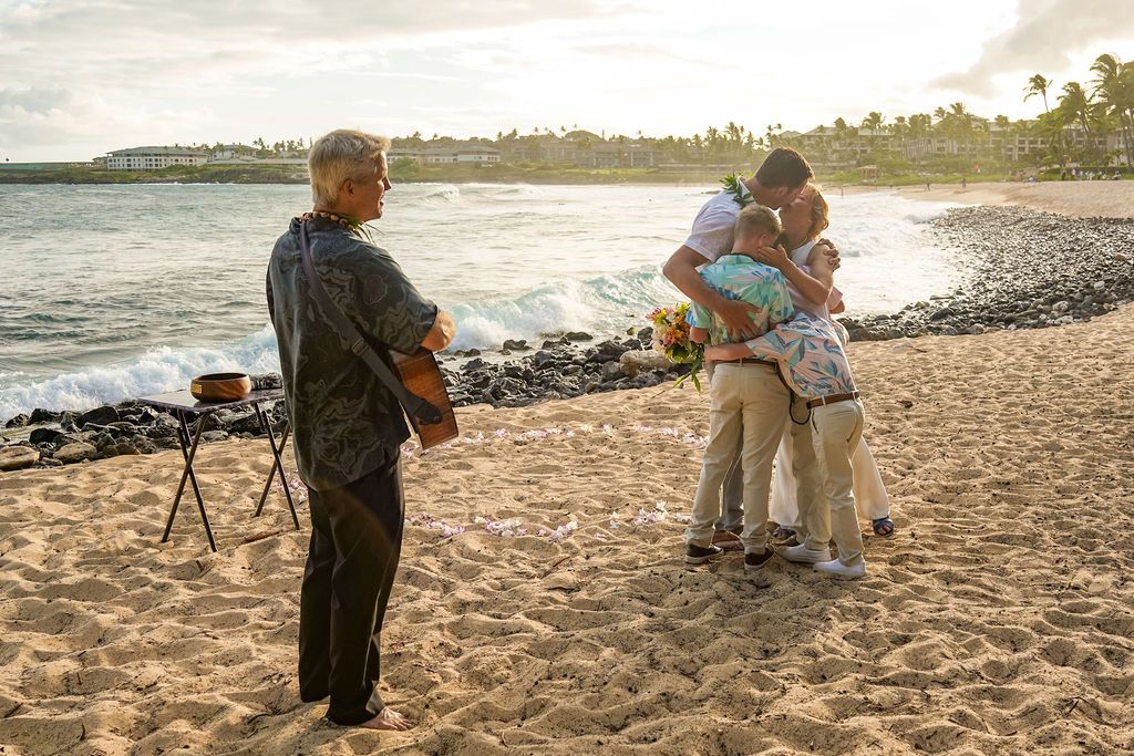 Intimate Beach Destination Wedding Hawaii Kauaʻi Island