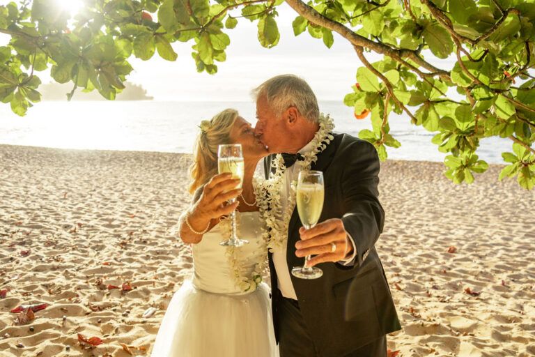 Dave & Dee - Embrace of Aloha - Kauaʻi Wedding