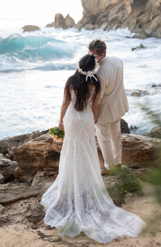 Embrace of Aloha Kauaʻi Wedding on the Beach